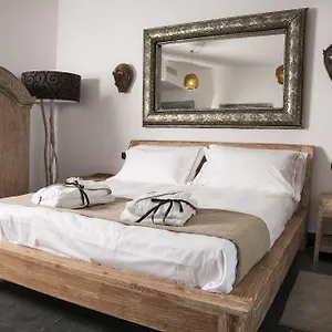 Seven Maze Charming House Couette-café Bari