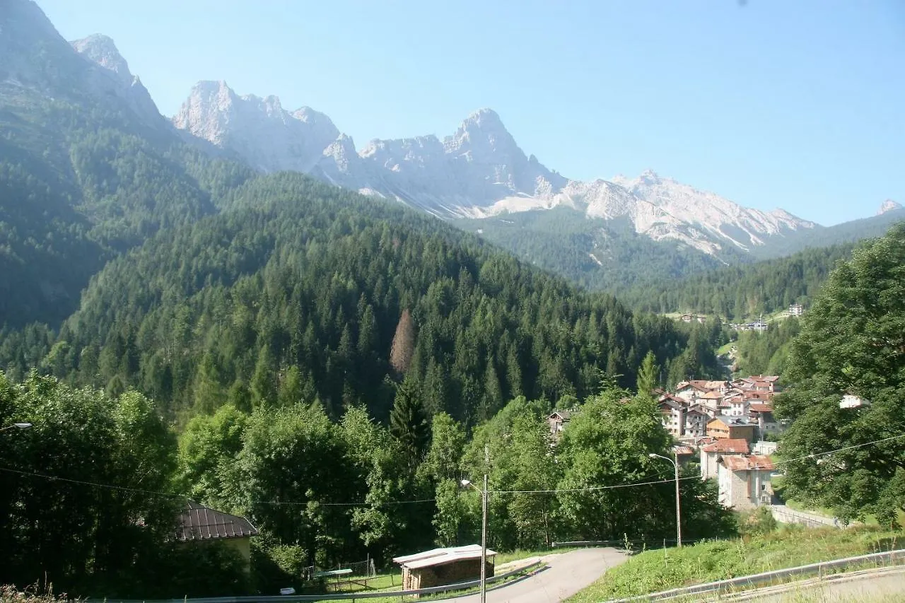 Gasthof Hotel Dolomiti House Cibiana